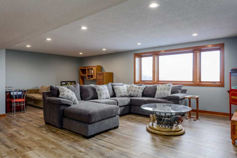 Flooring Contractor Des Moines Ia