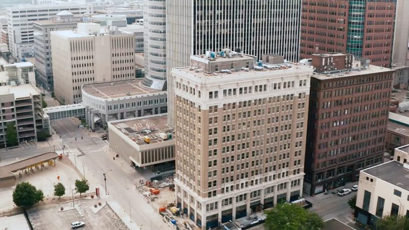 Hotel Downtown Des Moines Iowa